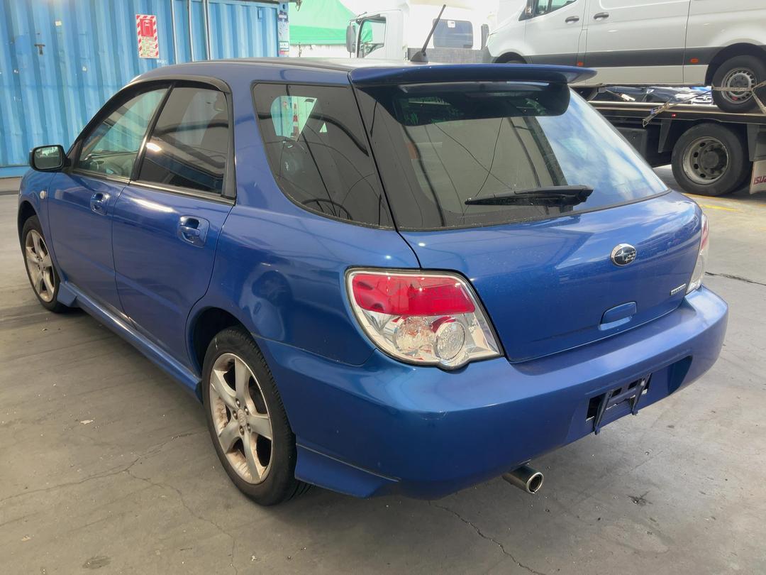 Photo '4' of Subaru Impreza Photo '4' of Subaru Impreza