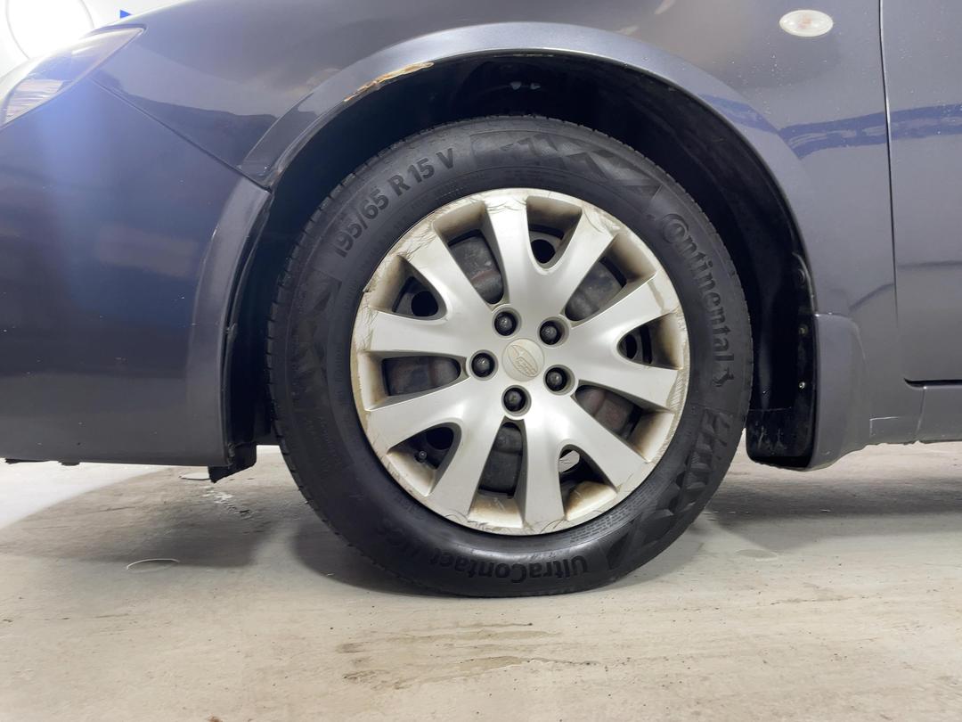 Photo '10' of Subaru Impreza