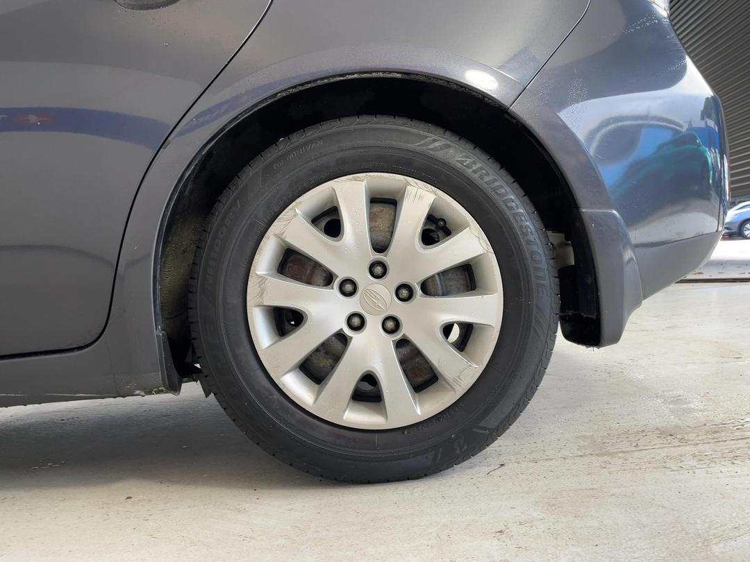 Photo '11' of Subaru Impreza