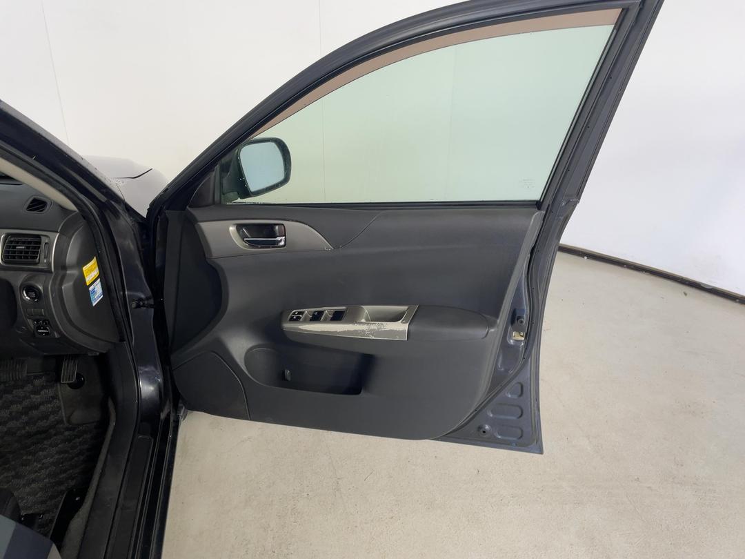 Photo '15' of Subaru Impreza