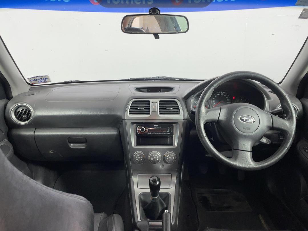 Photo '19' of Subaru Impreza I Photo '19' of Subaru Impreza I