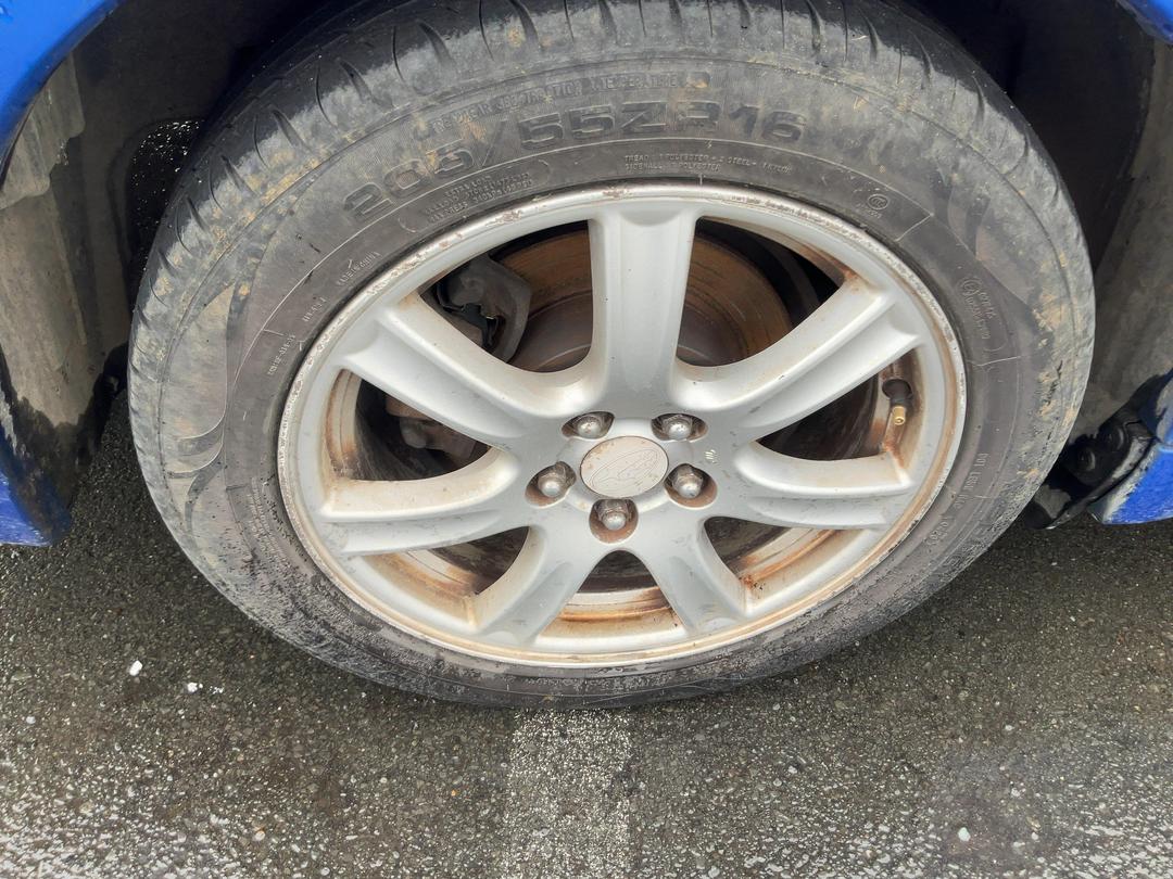 Photo '5' of Subaru Legacy