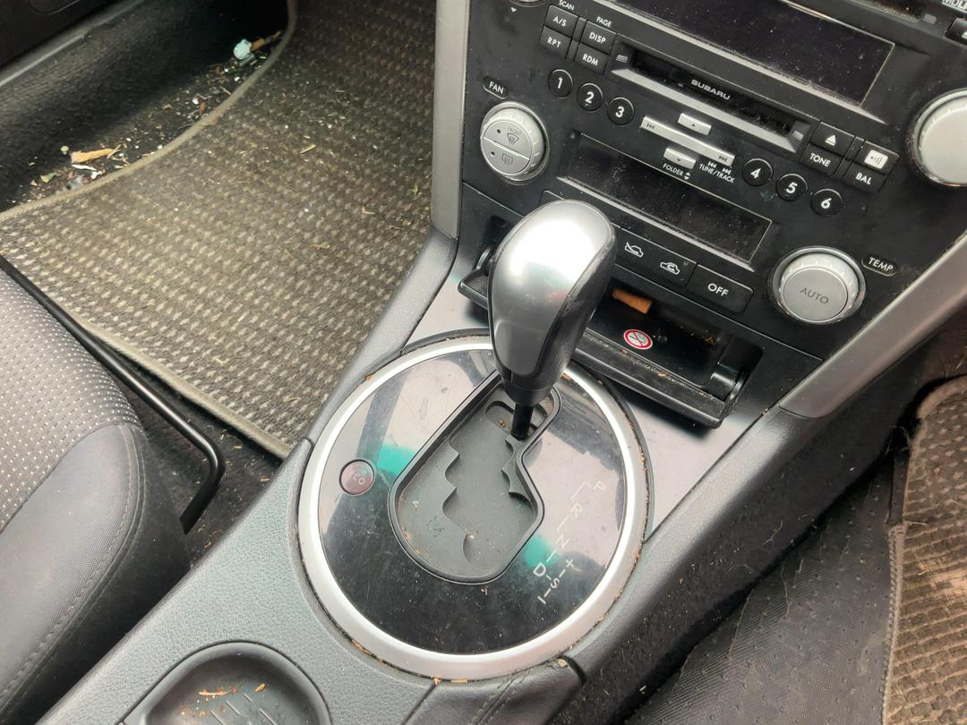 Photo '15' of Subaru Legacy