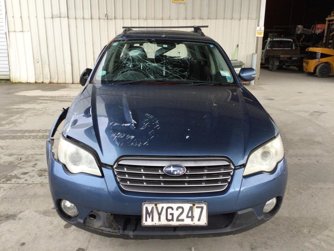 Photo '2' of Subaru Legacy Photo '2' of Subaru Legacy