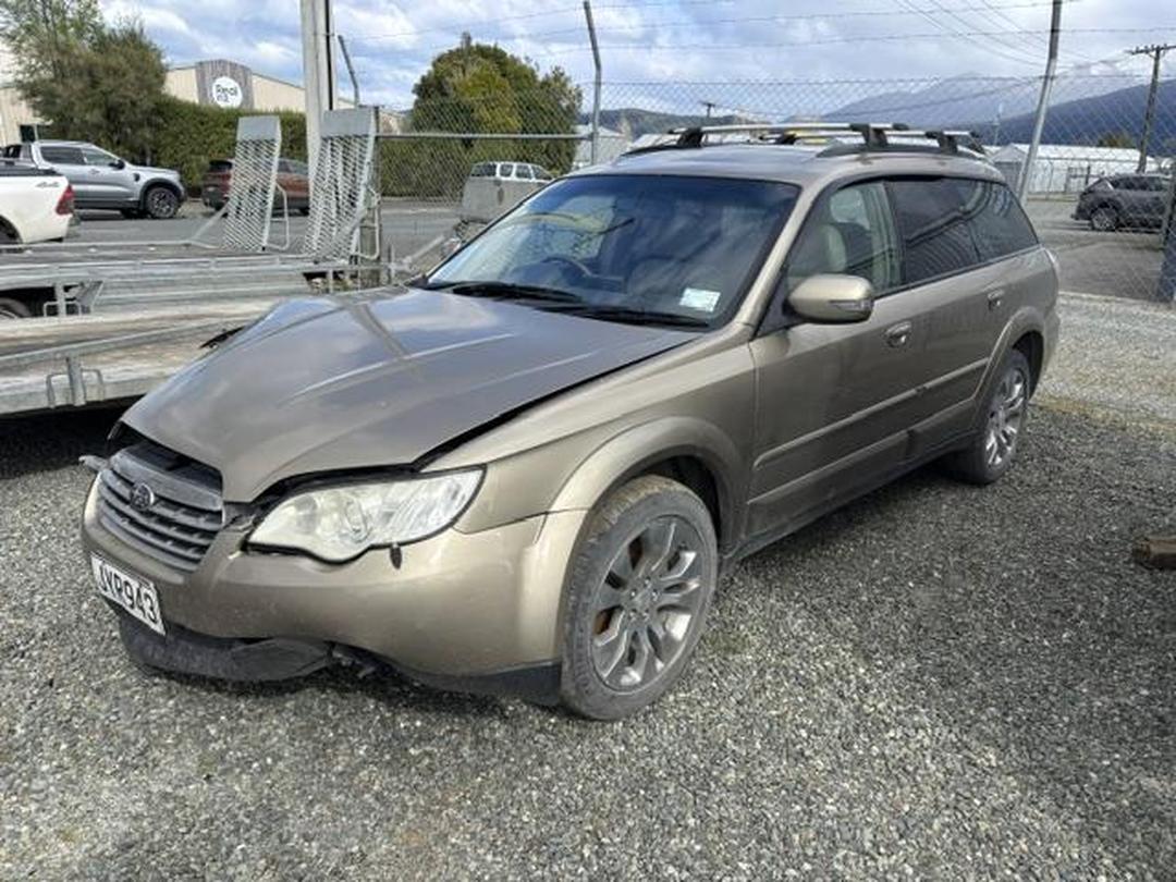 Photo '7' of Subaru Legacy Photo '7' of Subaru Legacy