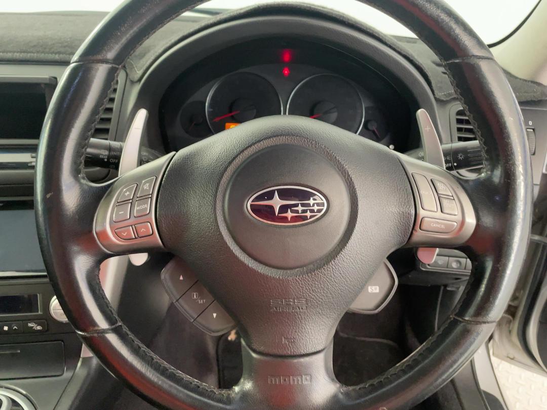 Photo '26' of Subaru Legacy Photo '26' of Subaru Legacy
