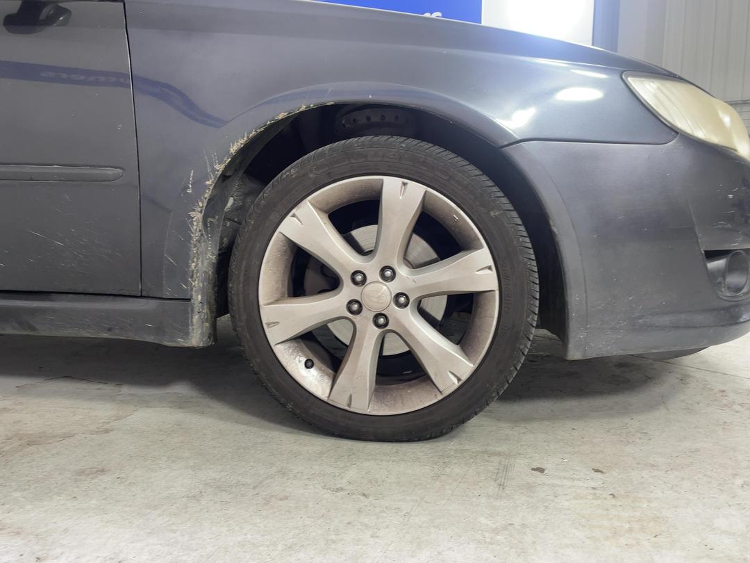 Photo '7' of Subaru Legacy I Photo '7' of Subaru Legacy I