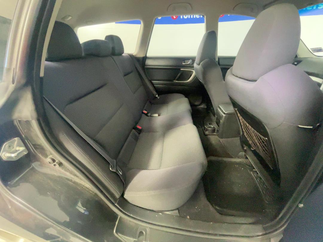 Photo '18' of Subaru Legacy I Photo '18' of Subaru Legacy I