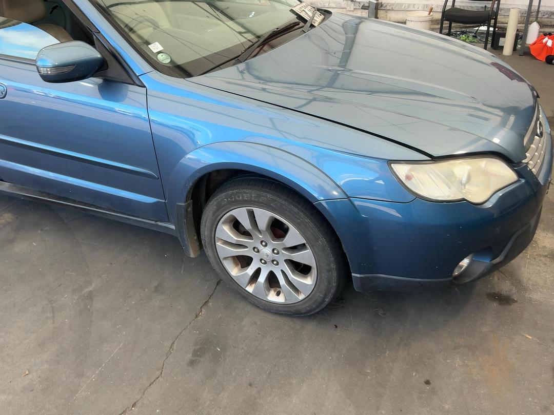 Photo '2' of Subaru Legacy