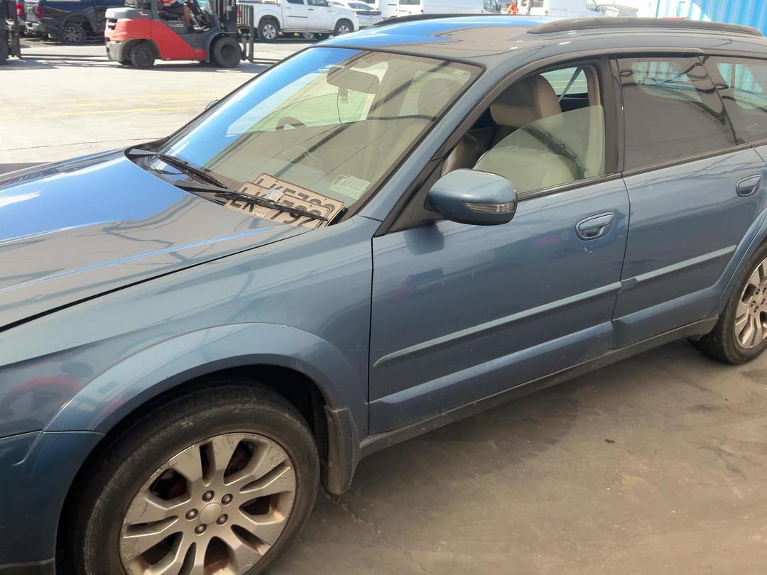 Photo '6' of Subaru Legacy