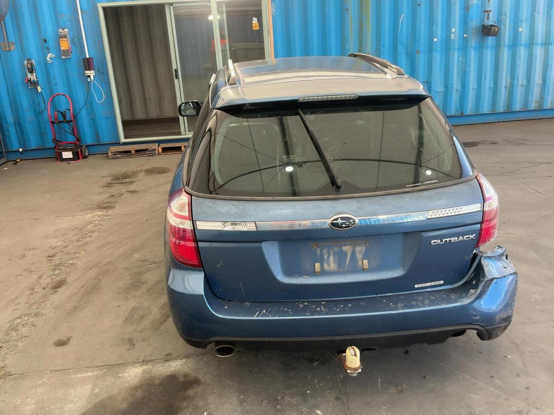 Photo '10' of Subaru Legacy