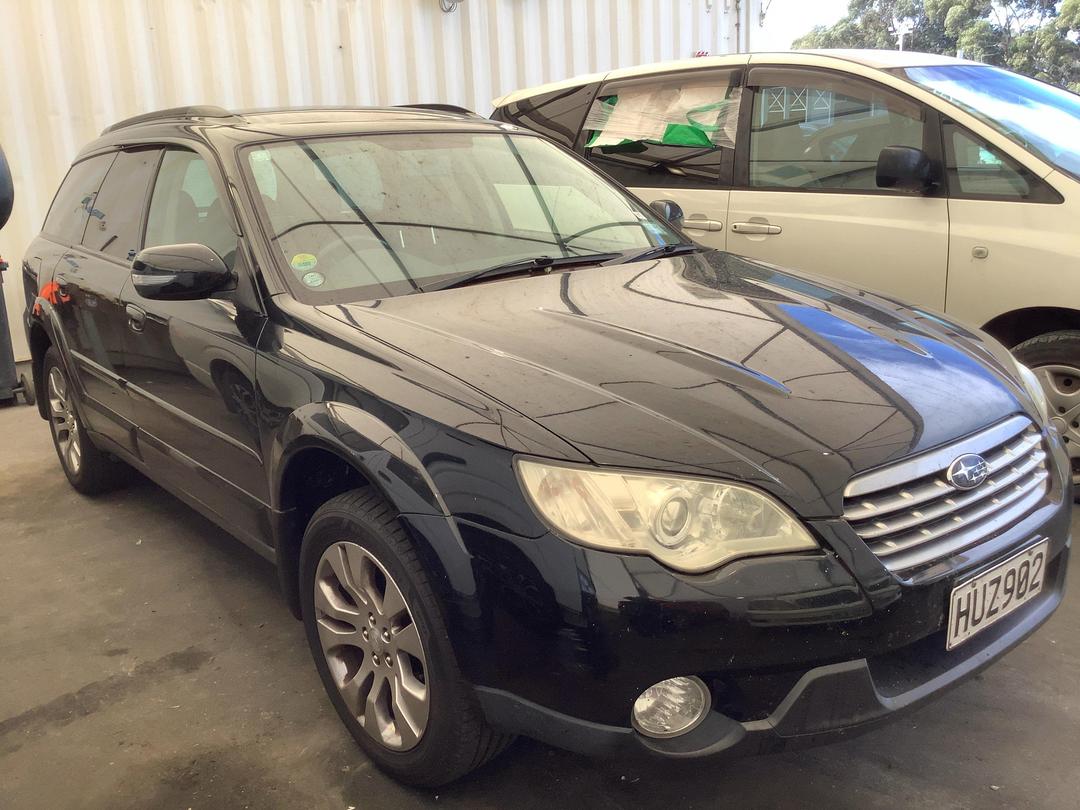 Photo '2' of Subaru Outback