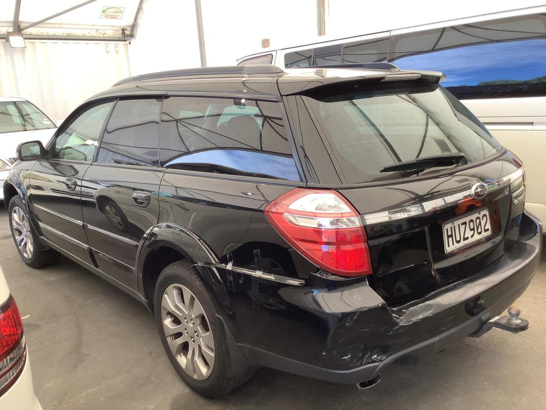 Photo '4' of Subaru Outback