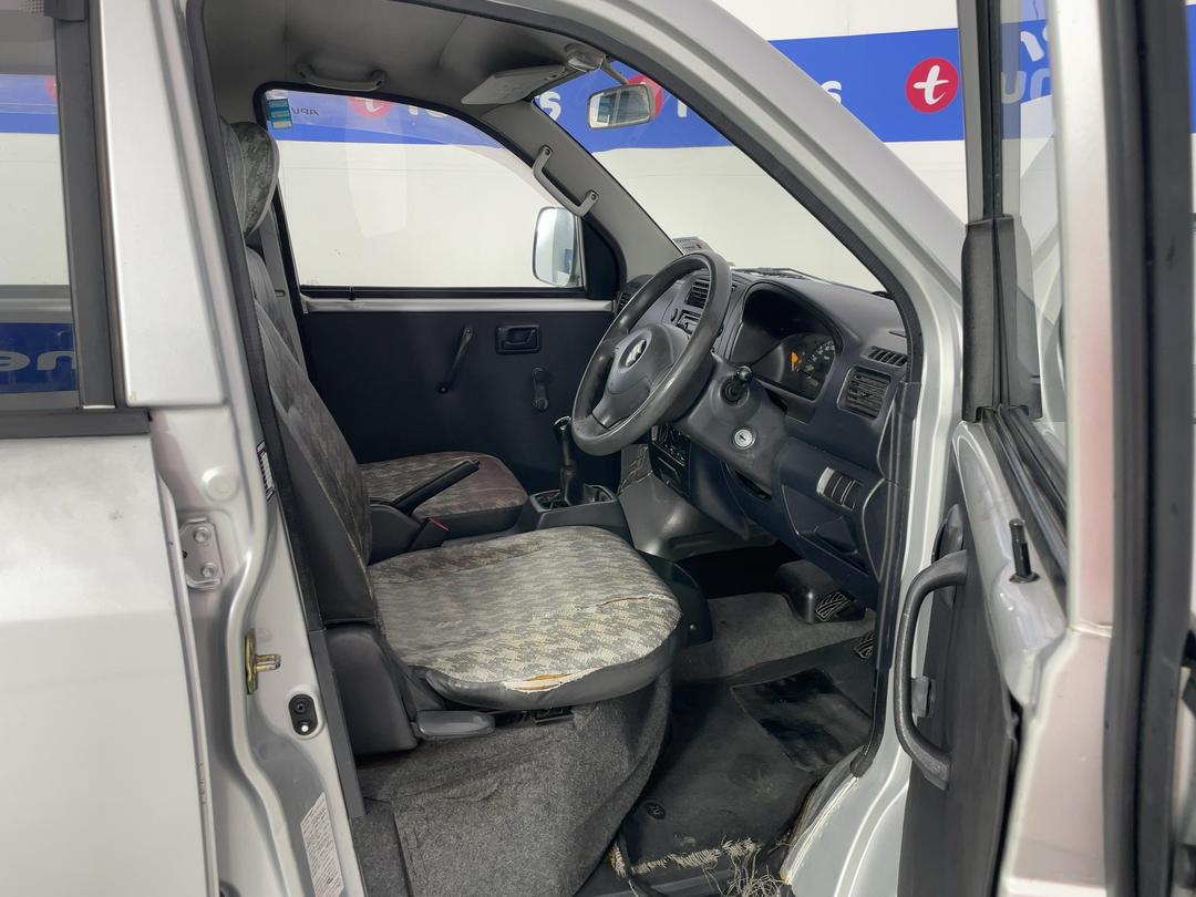 Photo '16' of Suzuki APV