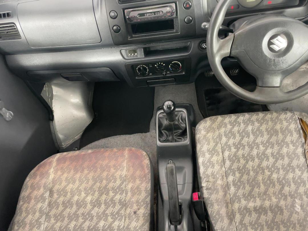 Photo '18' of Suzuki APV