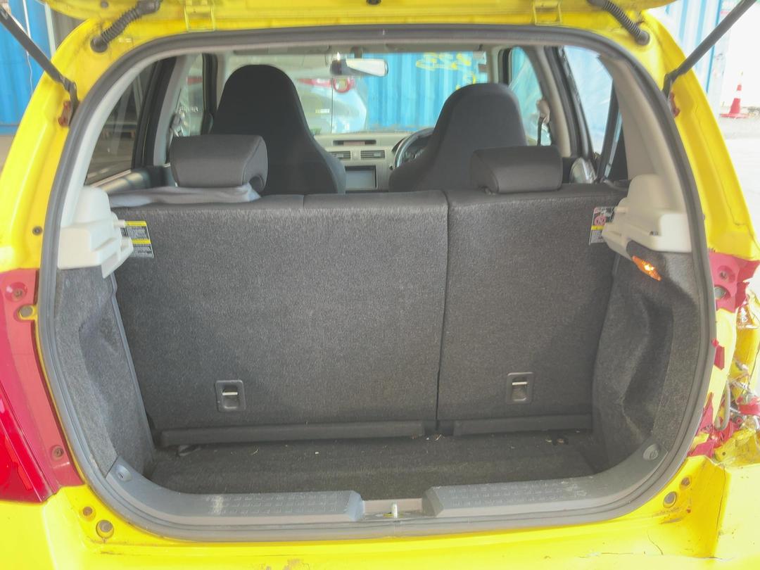 Photo '14' of Suzuki Swift Photo '14' of Suzuki Swift