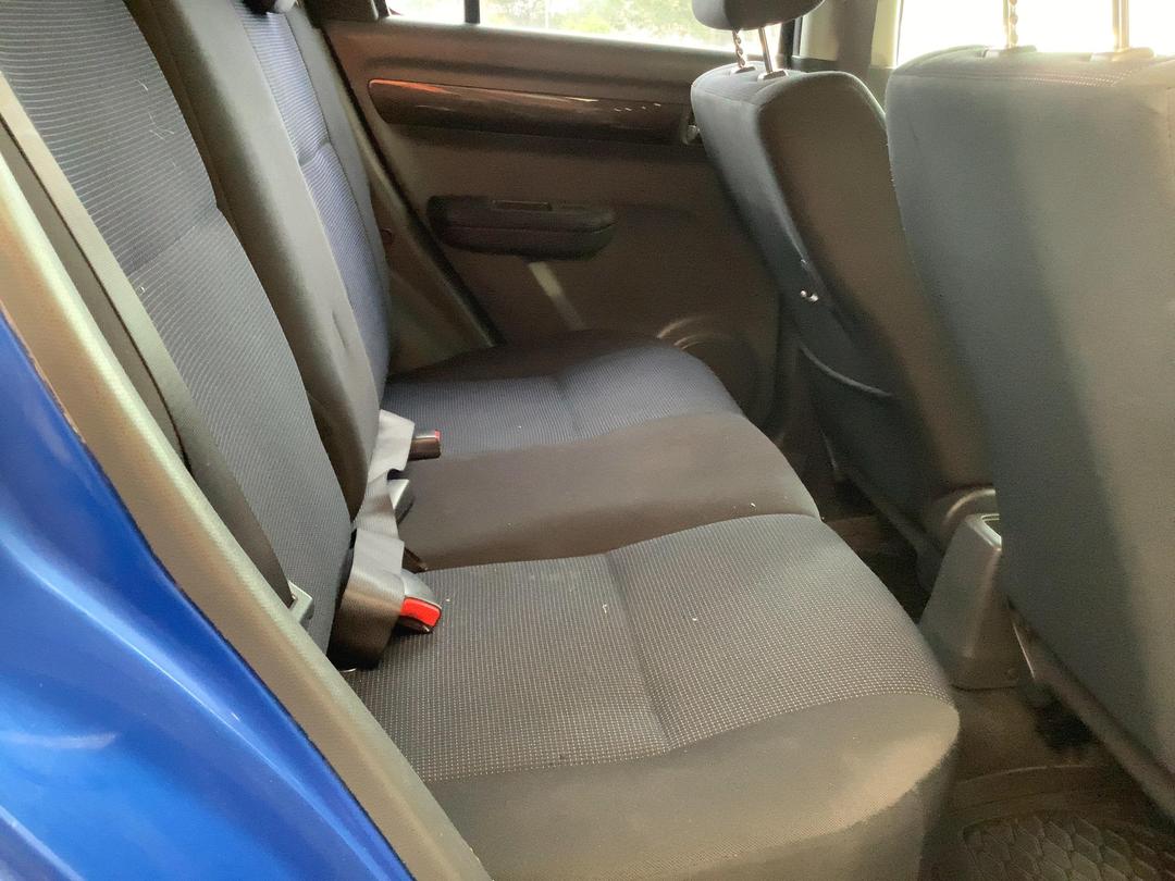 Photo '8' of Suzuki Swift