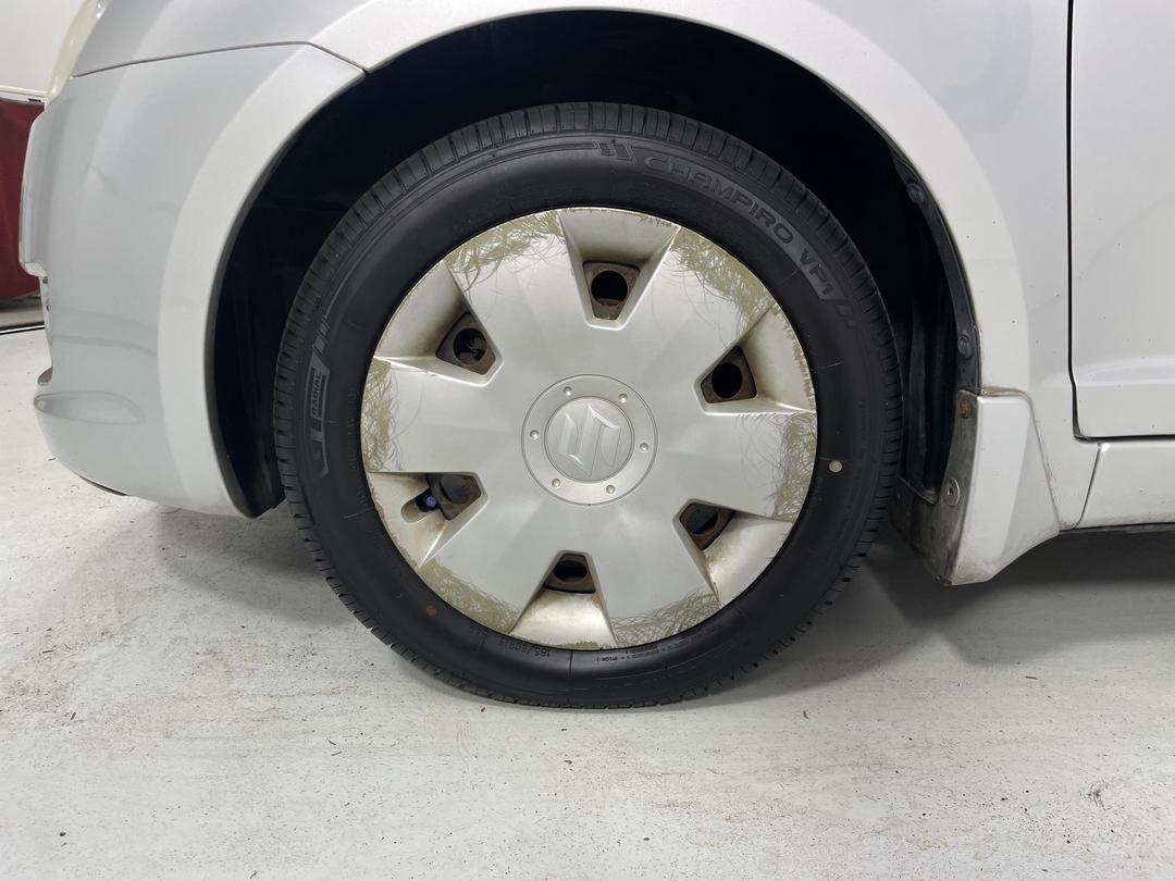 Photo '10' of Suzuki Swift