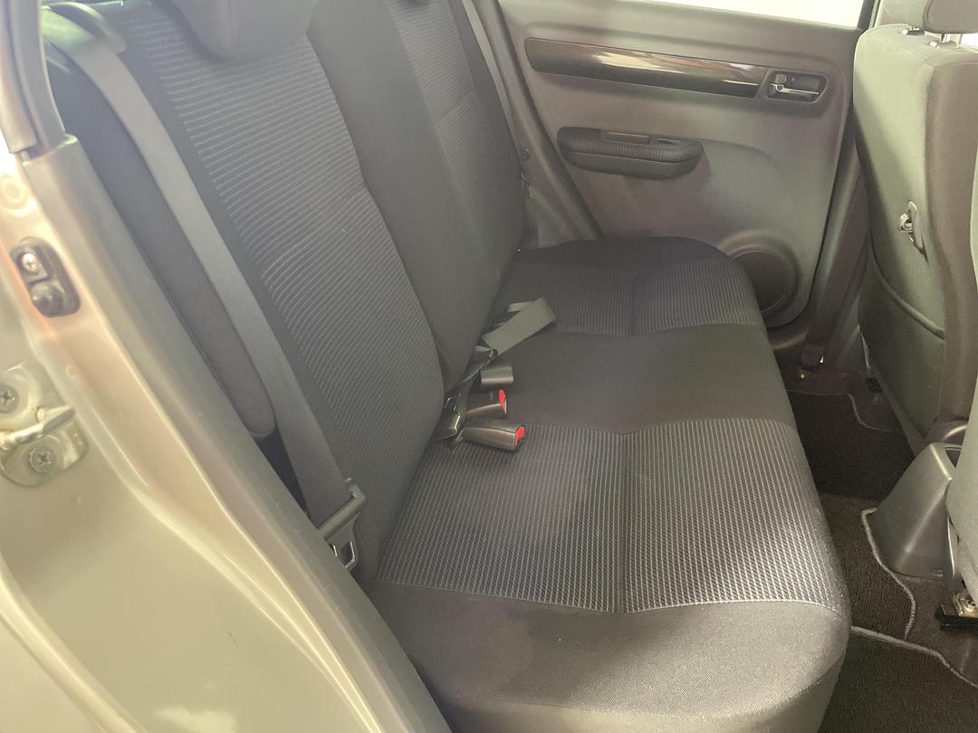 Photo '20' of Suzuki Swift