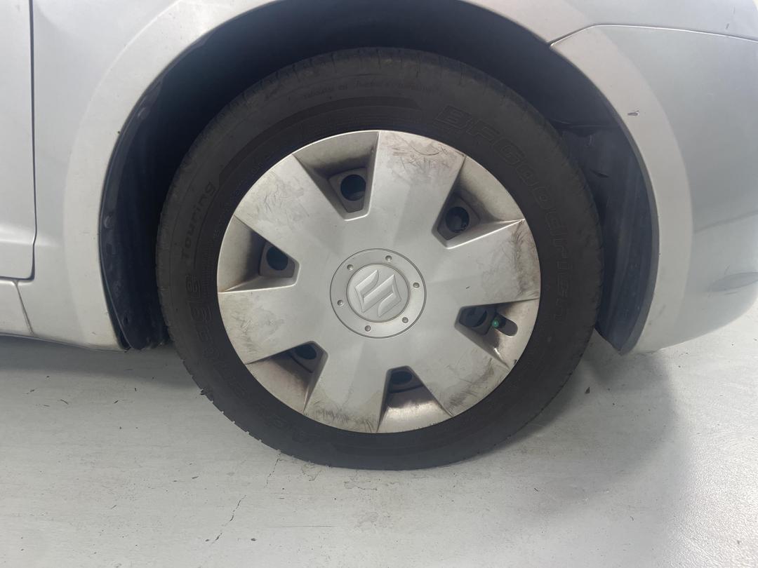 Photo '2' of Suzuki Swift