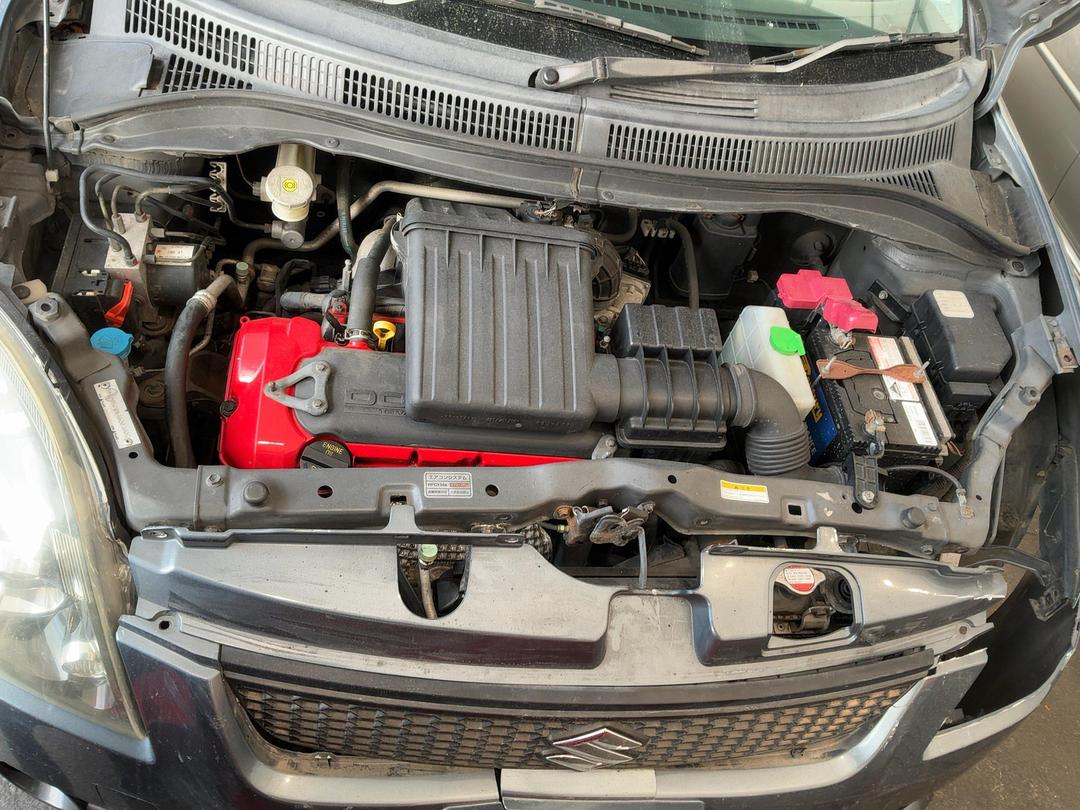 Photo '15' of Suzuki Swift