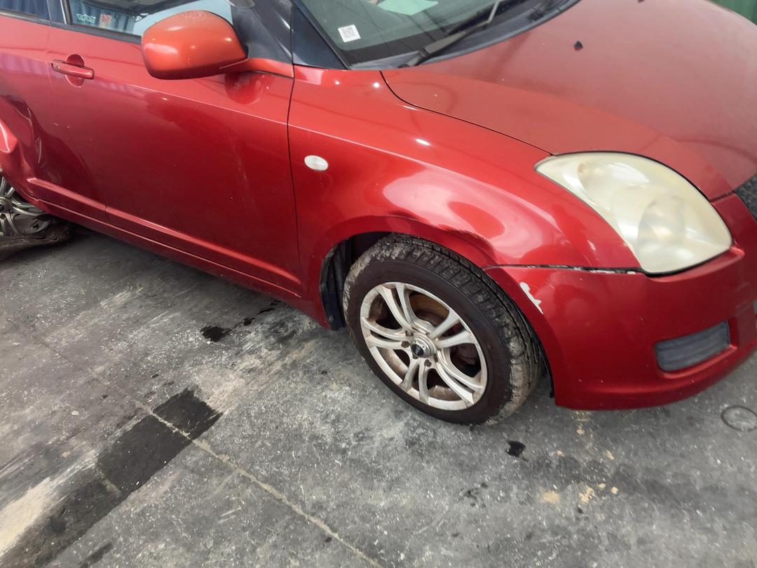 Photo '2' of Suzuki Swift Photo '2' of Suzuki Swift