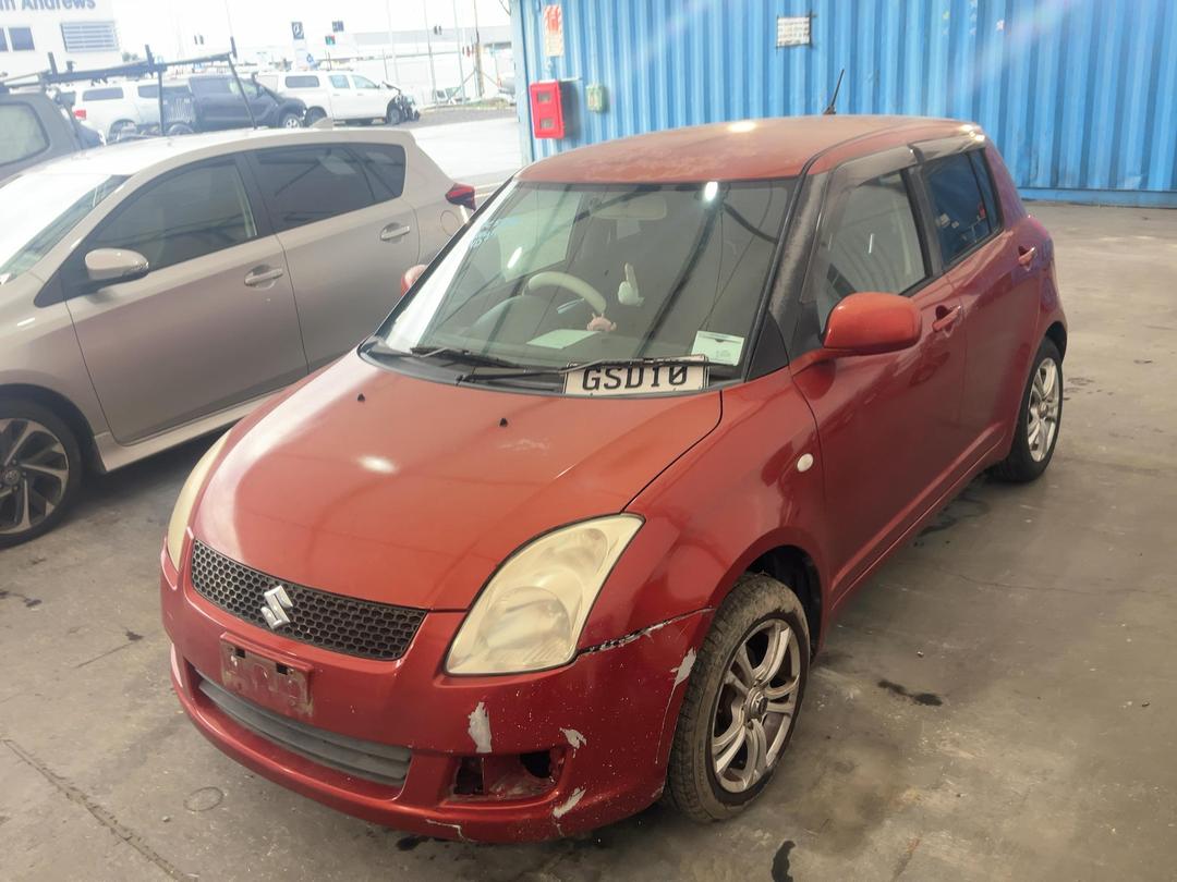 Photo '5' of Suzuki Swift Photo '5' of Suzuki Swift