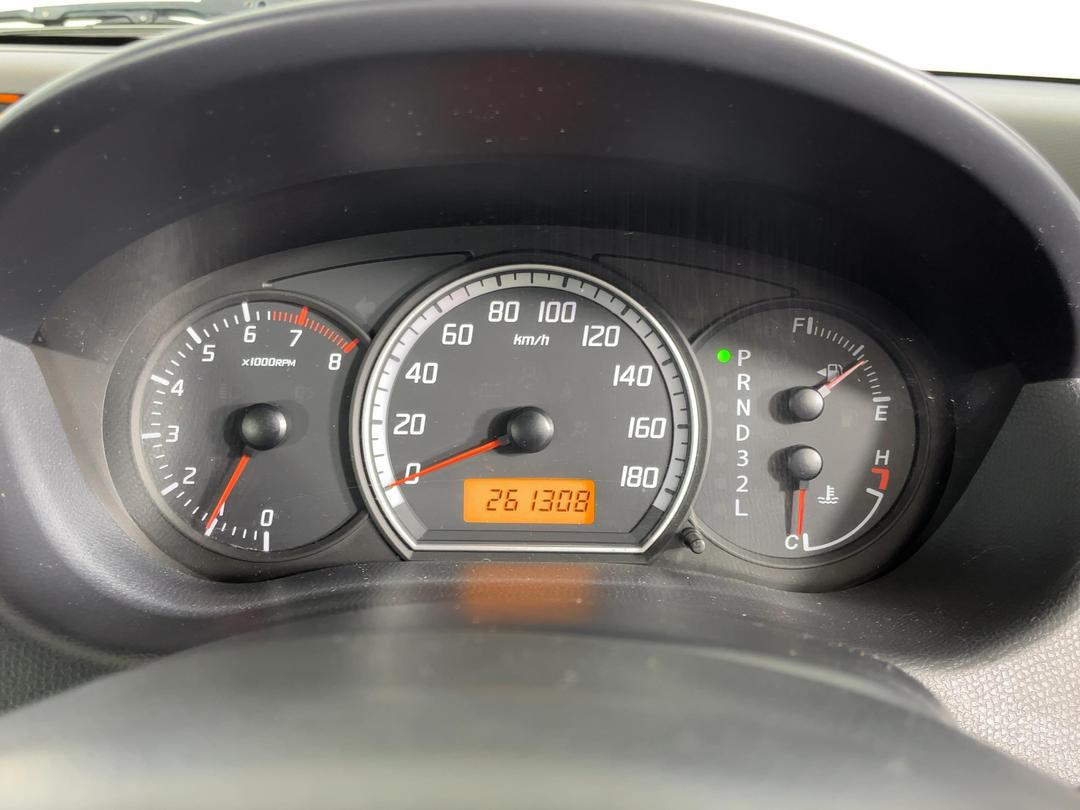 Photo '21' of Suzuki Swift