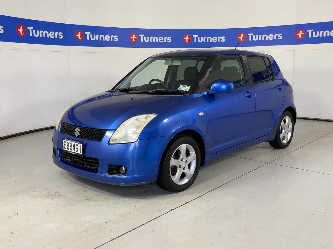 Photo '4' of Suzuki Swift