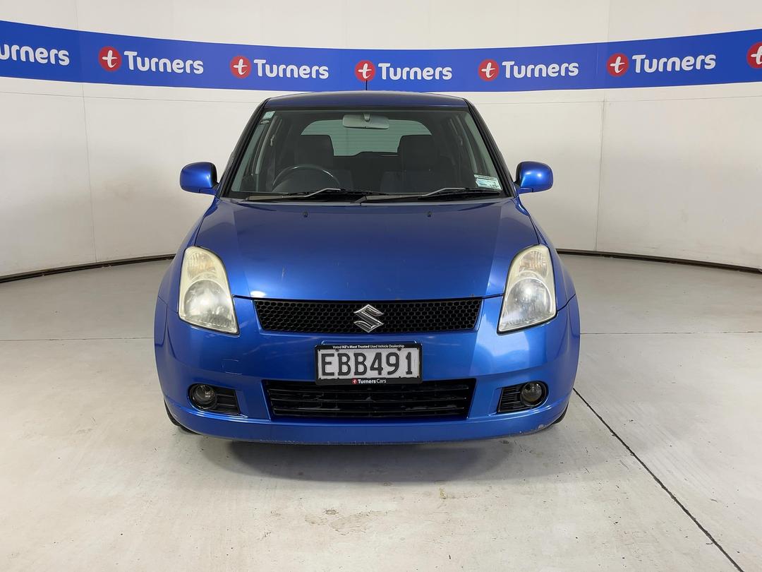 Photo '2' of Suzuki Swift