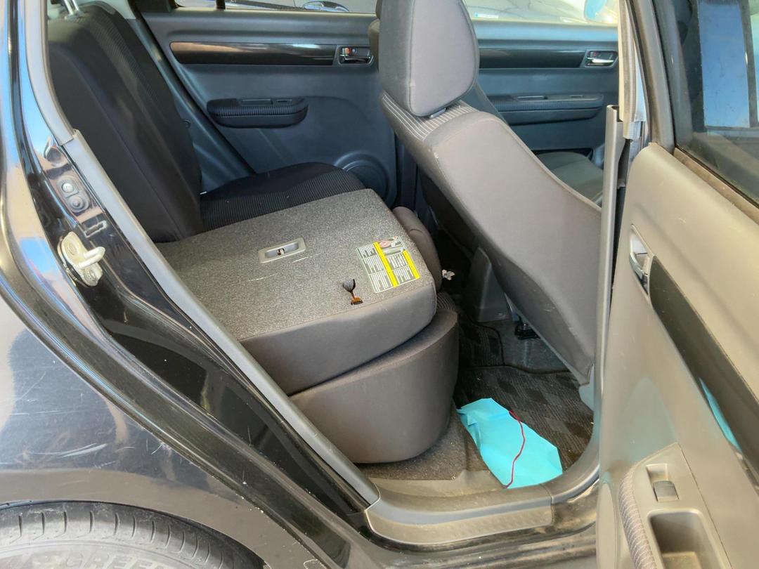 Photo '19' of Suzuki Swift Photo '19' of Suzuki Swift