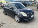 Thumbnail '1' of Suzuki Swift