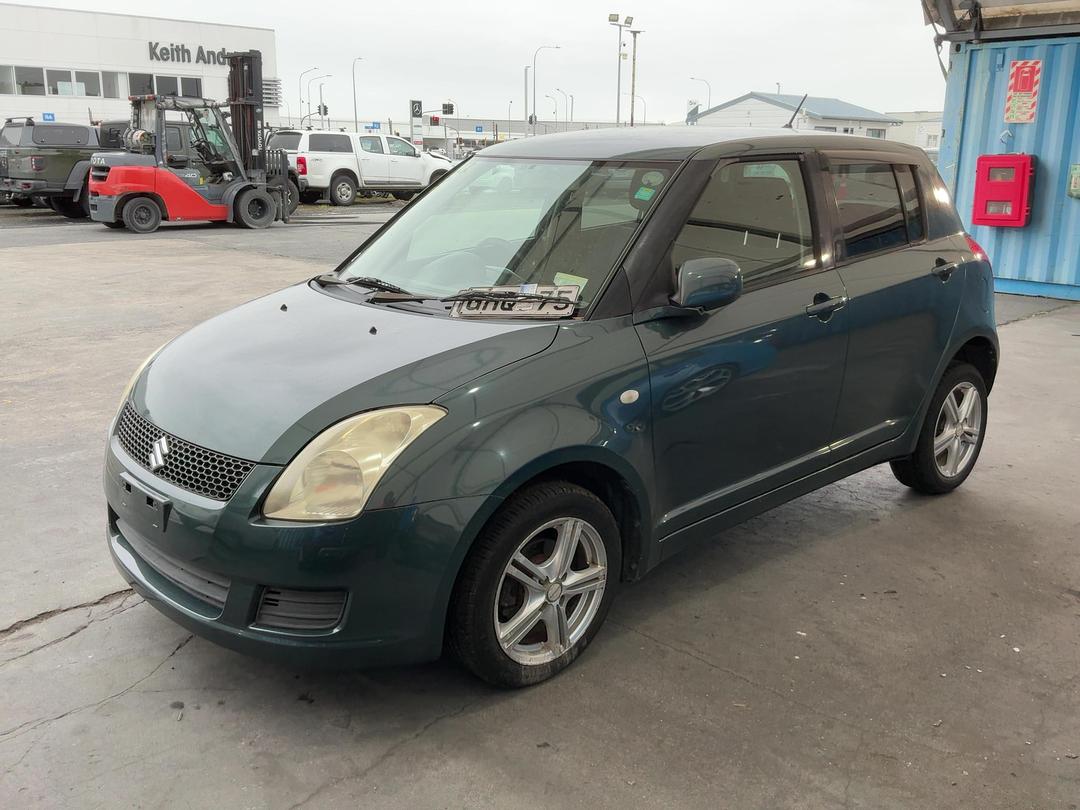 Photo '5' of Suzuki Swift Photo '5' of Suzuki Swift