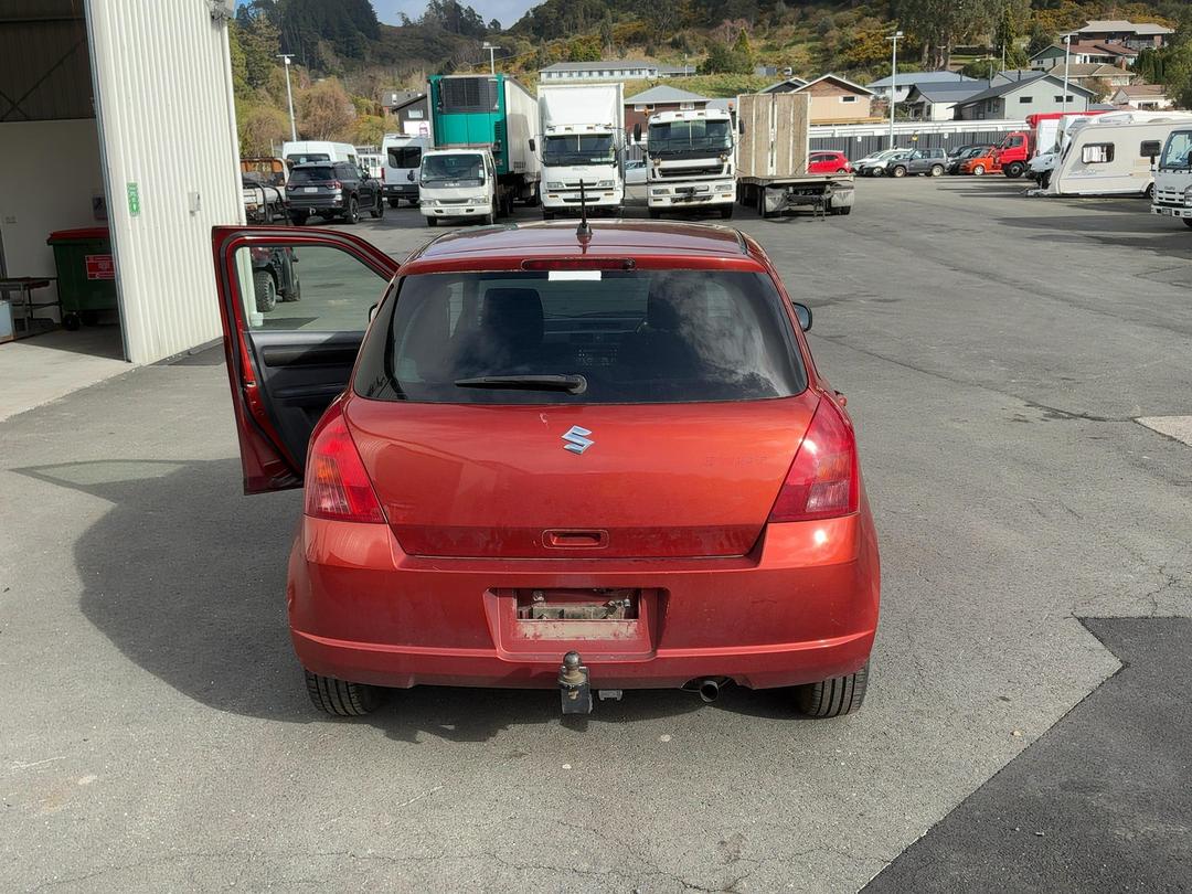 Photo '6' of Suzuki Swift XG Photo '6' of Suzuki Swift XG