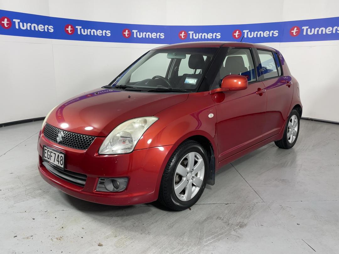 Photo '4' of Suzuki Swift