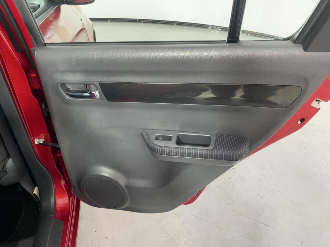 Photo '19' of Suzuki Swift