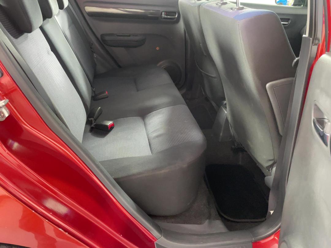 Photo '20' of Suzuki Swift