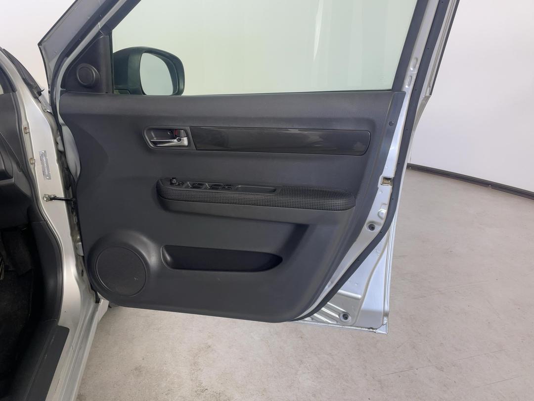 Photo '15' of Suzuki Swift