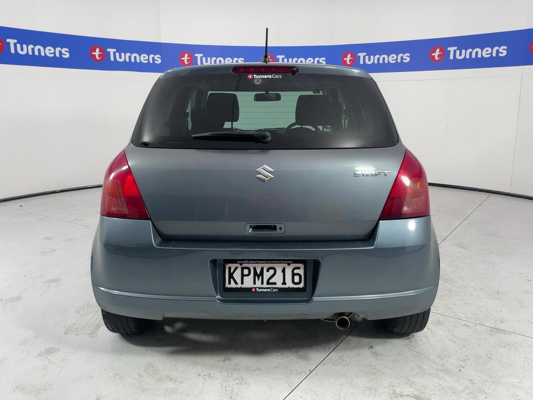 Photo '6' of Suzuki Swift