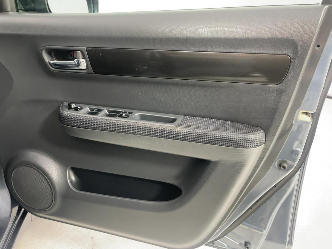 Photo '15' of Suzuki Swift