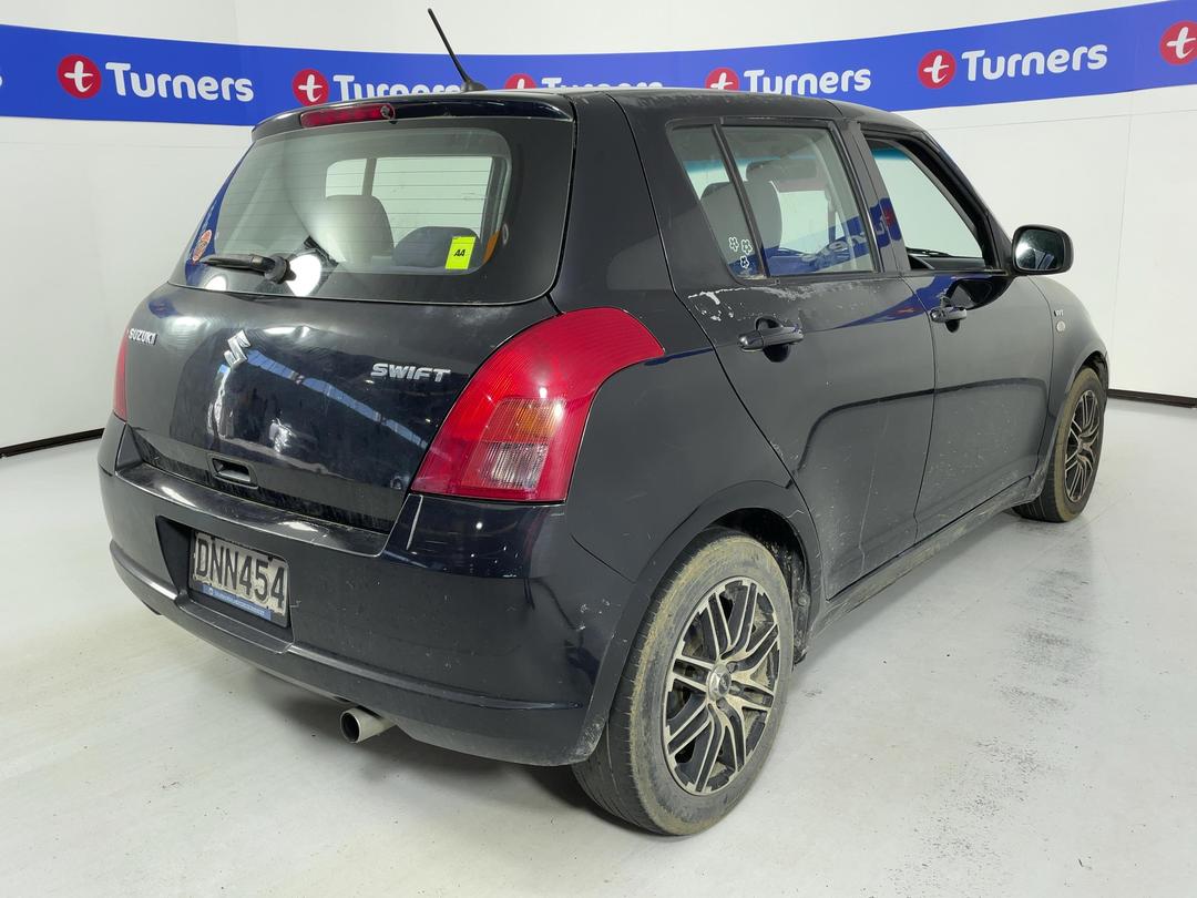 Photo '7' of Suzuki Swift Glxha2 LTD Photo '7' of Suzuki Swift Glxha2 LTD