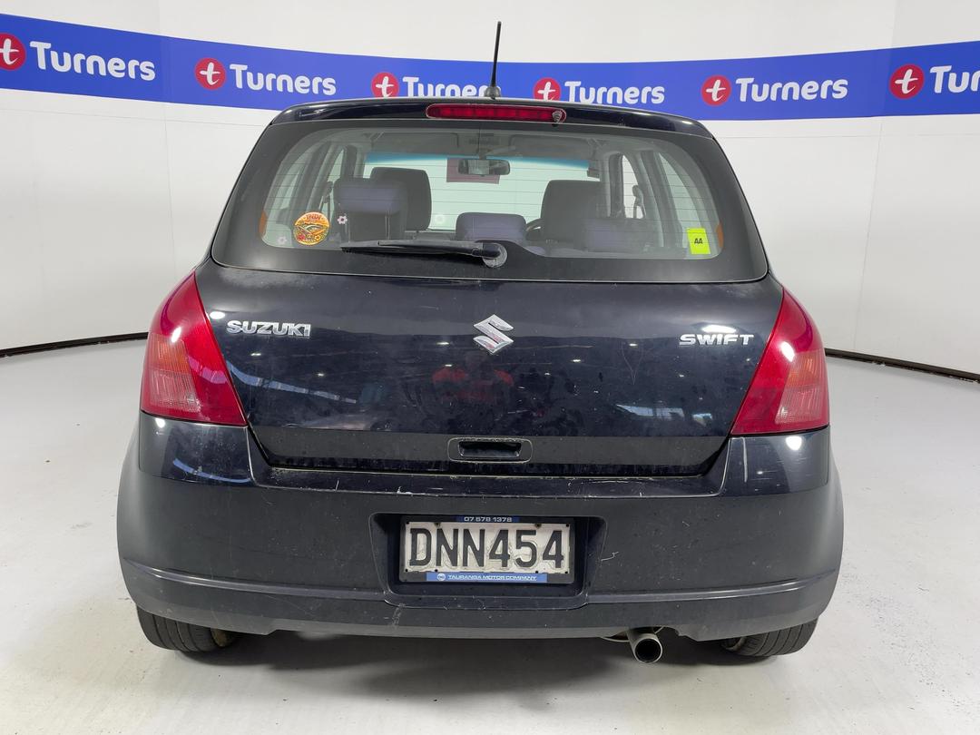 Photo '9' of Suzuki Swift Glxha2 LTD Photo '9' of Suzuki Swift Glxha2 LTD