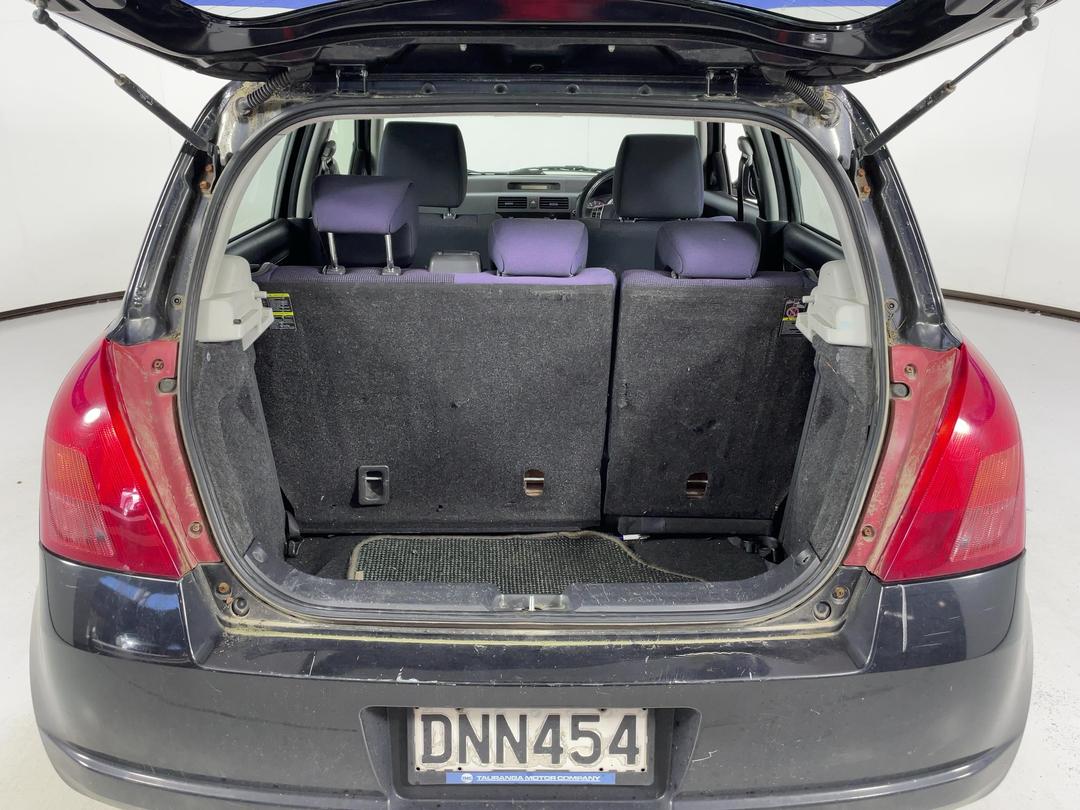 Photo '12' of Suzuki Swift Glxha2 LTD Photo '12' of Suzuki Swift Glxha2 LTD