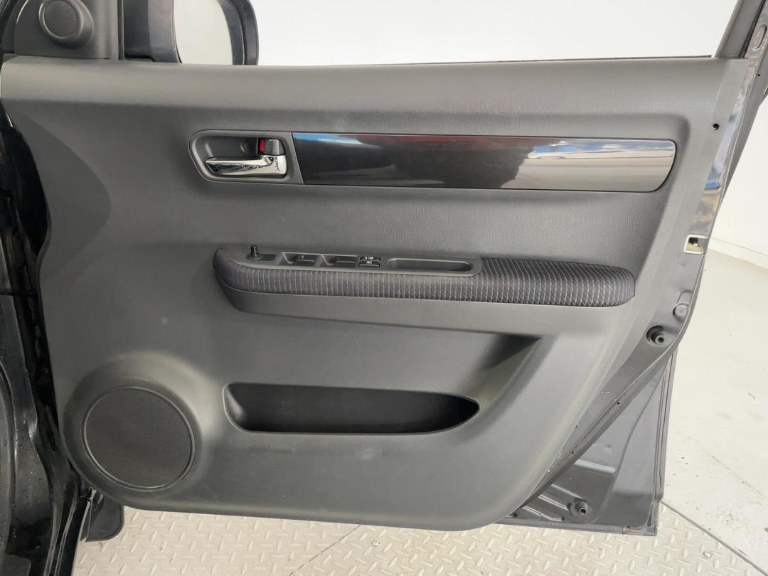 Photo '15' of Suzuki Swift