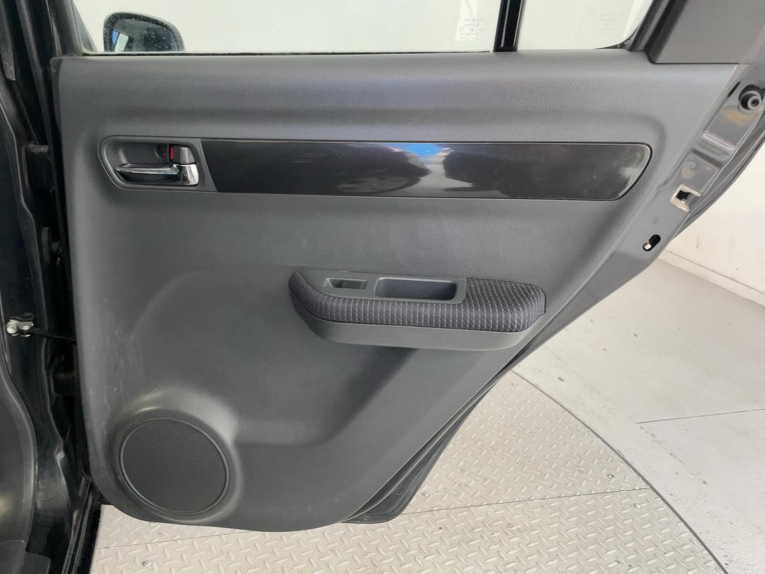 Photo '19' of Suzuki Swift