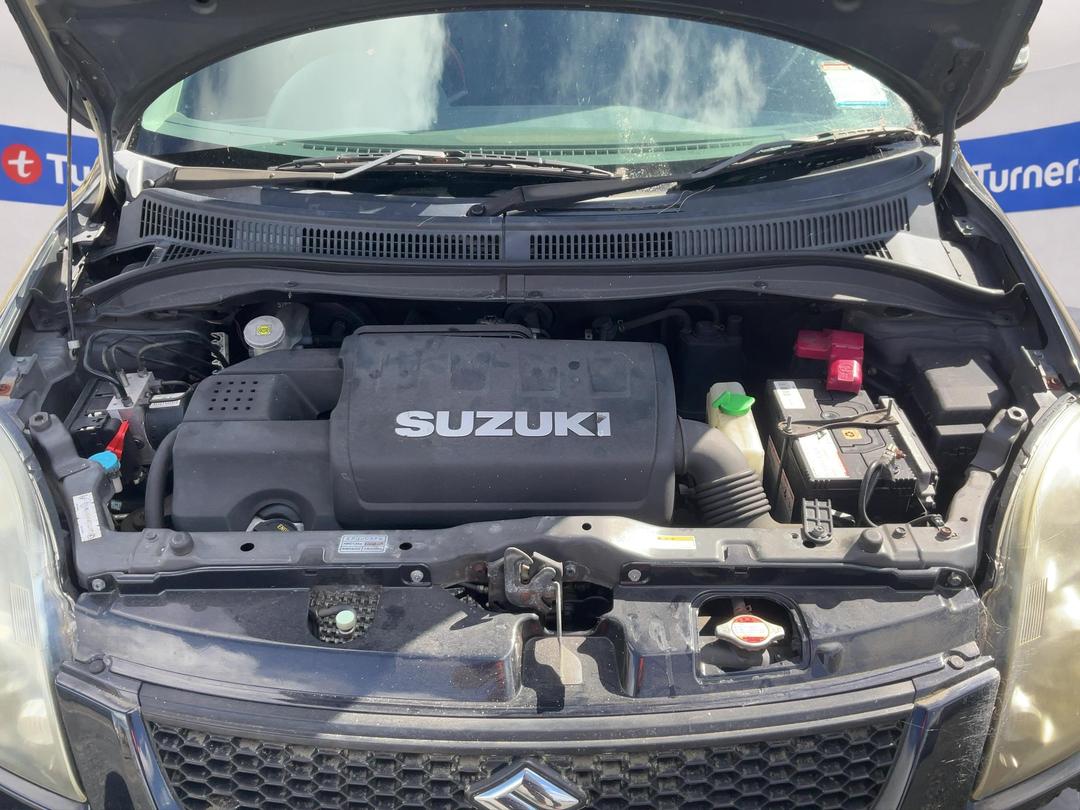 Photo '11' of Suzuki Swift Photo '11' of Suzuki Swift