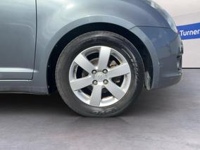 Photo '9' of Suzuki Swift