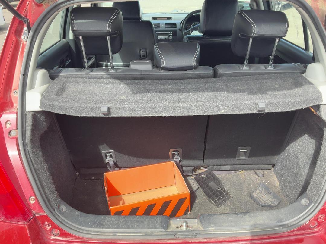 Photo '18' of Suzuki Swift Glxha2 LTD Photo '18' of Suzuki Swift Glxha2 LTD