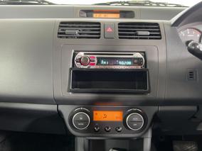 Photo '18' of Suzuki Swift