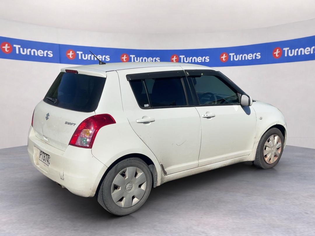 Photo '4' of Suzuki Swift Photo '4' of Suzuki Swift